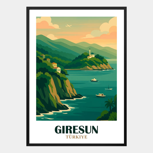 Giresun Poster mit Küstenlandschaft, Booten auf dem Meer, grünen Bergen und kleinen Häusern, malerisches Wandbild Türkei
