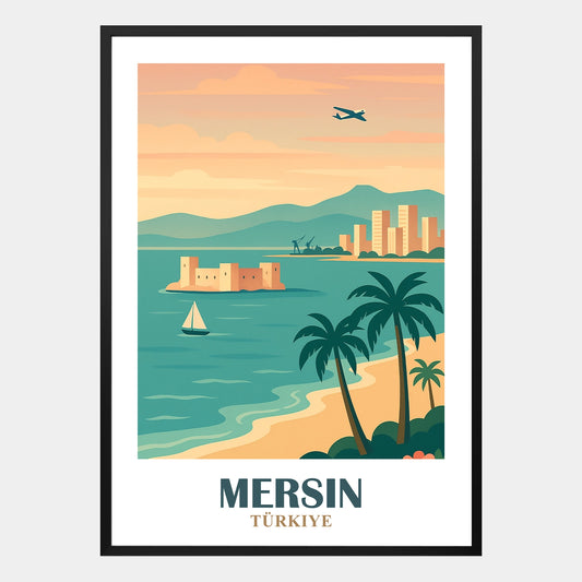 Mersin Poster mit Küste in der Türkei, Palmenstrand, Segelboot, Burg Kızkalesi, moderner Skyline und Flugzeug im Sonnenuntergang, stilvolles Wandbild Reiseinspiration
